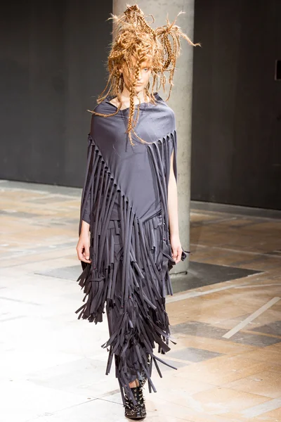Look 8